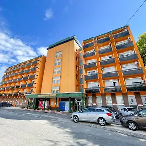 Hotel Tisza Sport, Segedyn